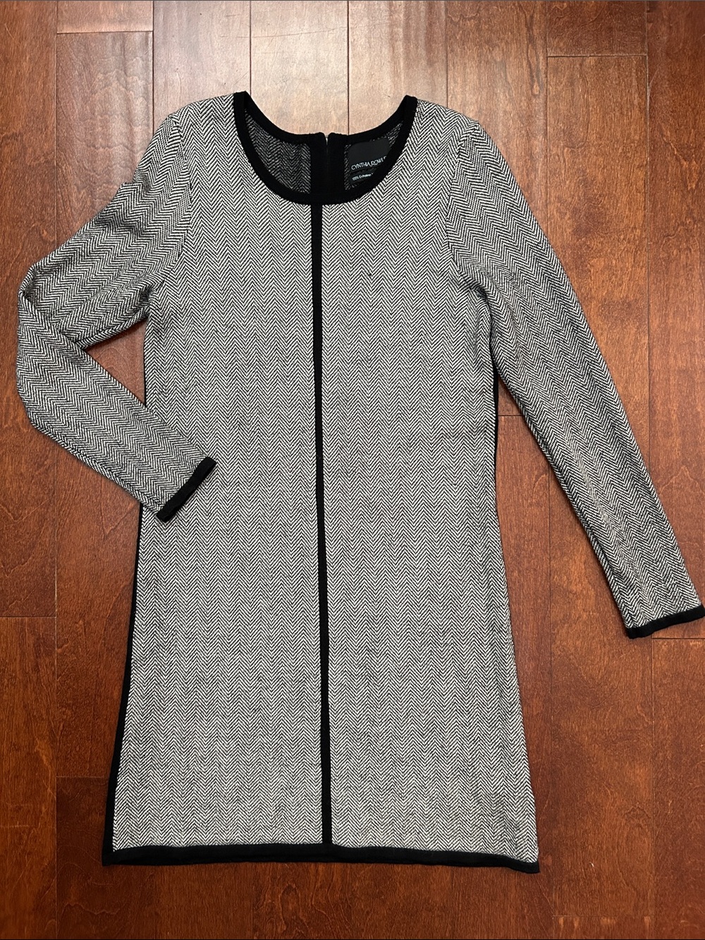 Cynthia Rowley 100% Extra Fine Merino Wool Herringbone Long-Sleeve Dress, Size L